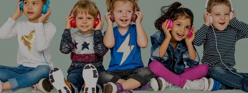 Smart Kidz Radio five children listening to radio on headphones